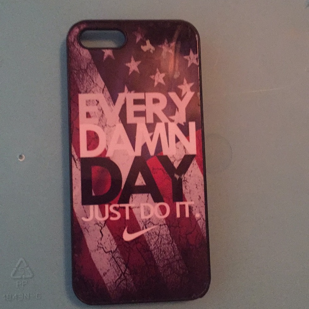 Nike IPhone 5/5s case.